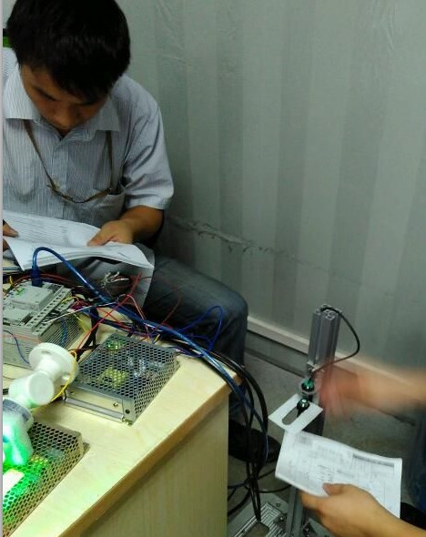 倍加福UDC-18GM50-255-3E1超声波双张检测在包装行业的应用