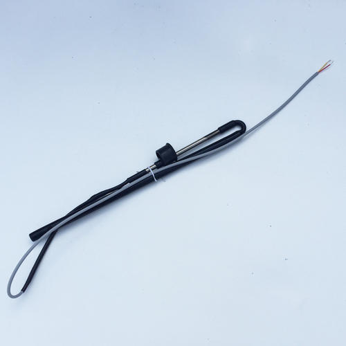 太阳能热水器的水位传感器控制原理